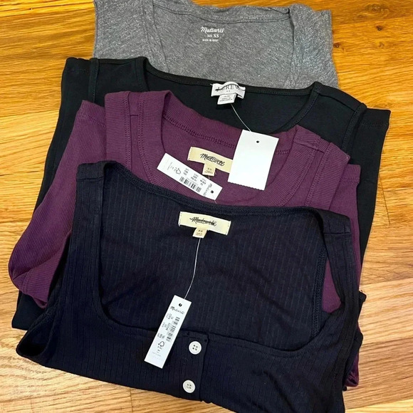 Tops - BUNDLE of womens tank tops - Size XS MADEWELL AND J. CREW